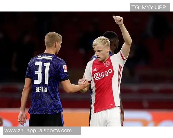 富安健洋下周将进行阿贾克斯体检若顺利将签约半年