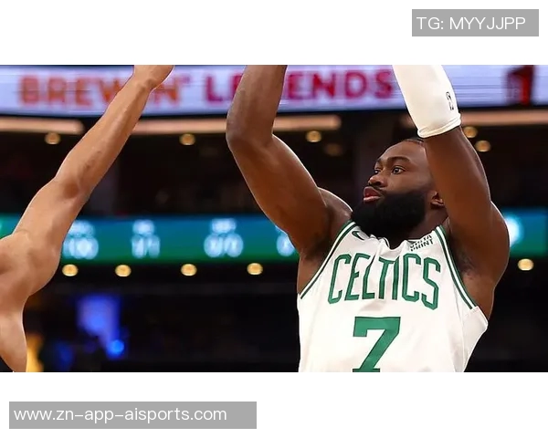 双探花联手发威杰伦布朗全能表现助球队再创佳绩